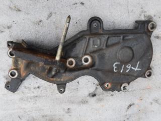 кронштейн двигателя Toyota Avensis 1 поколение (T220) [рестайлинг] 2002, 2.0 л., D-4D, 1ND-TV, дизель, МКПП