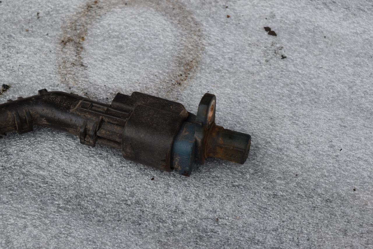 датчик ABS Volvo XC70 3 поколение 2010, 2.4 л., D5, D 5244 T10, дизель, АКПП, универсал, полный привод, 8G918B159CB - фото №1