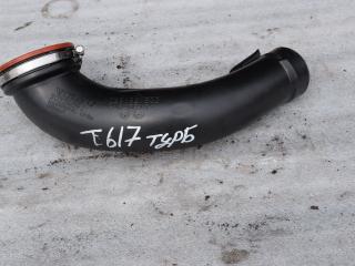 патрубок интеркулера Volvo XC70 3 поколение 2010, 2.4 л., D5, D 5244 T10, дизель, АКПП, универсал, полный привод, 30774692