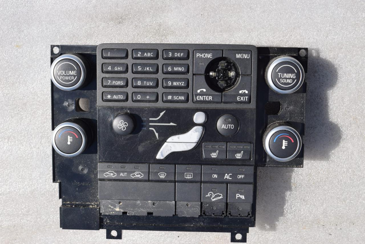 блок управления печки / климат-контроля Volvo XC70 3 поколение 2010, 2.4 л., D5, D 5244 T10, дизель, АКПП, универсал, полный привод, 30782904 - фото №1