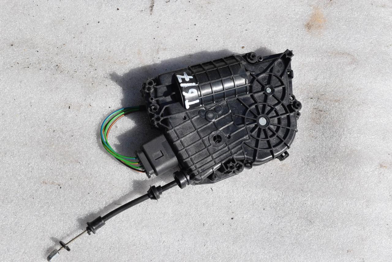 активатор замка багажника Volvo XC70 3 поколение 2010, 2.4 л., D5, D 5244 T10, дизель, АКПП, универсал, полный привод, 4180812000 - фото №1