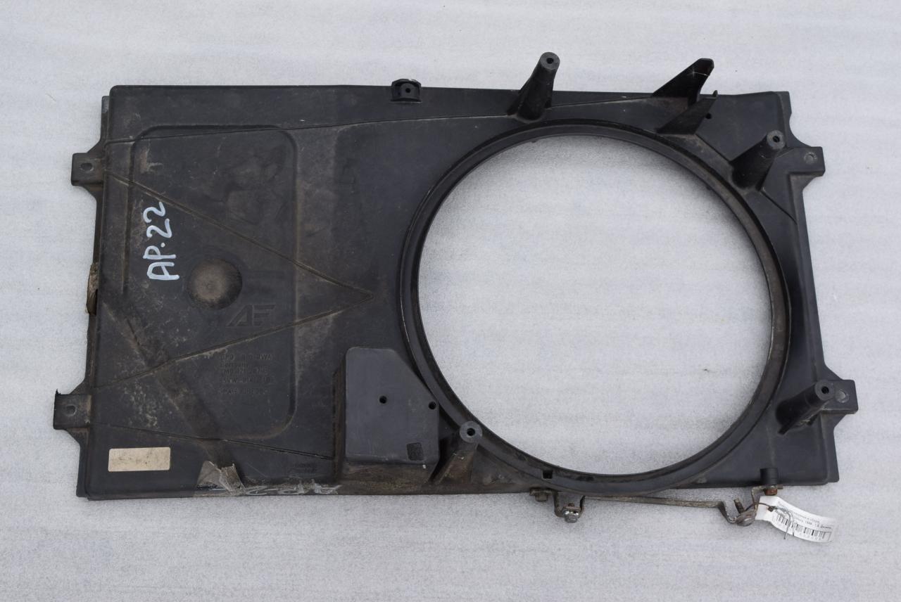 диффузор вентилятора Ford Galaxy 1 поколение 1999, 1.9 л., дизель, минивэн, 7M0121207E - фото №1