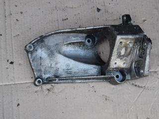 кронштейн двигателя Volvo XC60 1 поколение [рестайлинг] 2016, 2.0 л., D 4204 T, дизель, АКПП, 31370633