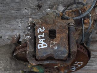 суппорт передний левый Toyota RAV4 2 поколение (XA20) [рестайлинг] 2004, 2.0 л., бензин