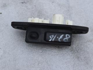 кнопка открытия багажника Toyota RAV4 5 поколение (XA50) 2020, 2.5 л., гибрид, АКПП