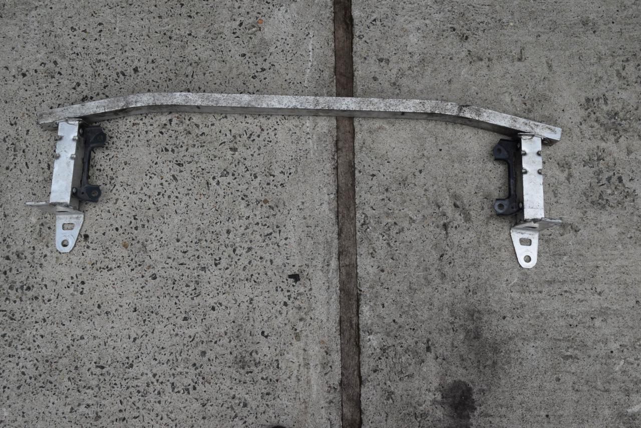 усилитель бампера переднего Toyota RAV4 5 поколение (XA50) 2020, 2.5 л., гибрид, АКПП - фото №1