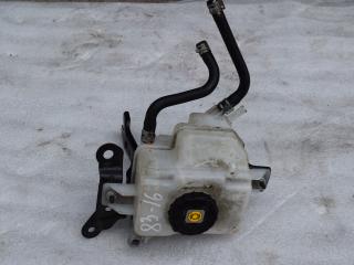 бачок тормозной жидкости Toyota RAV4 5 поколение (XA50) 2020, 2.5 л., гибрид, АКПП