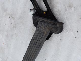 накладка на педаль Toyota RAV4 5 поколение (XA50) 2020, 2.5 л., гибрид, АКПП