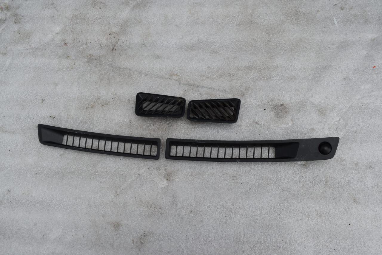 дефлектор обдува салона Toyota RAV4 5 поколение (XA50) 2020, 2.5 л., гибрид, АКПП, 5598242040, 5598142040, 5596242010, 5596142010 - фото №1