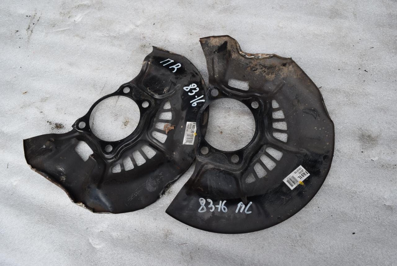 защитный кожух тормозного механизма Toyota RAV4 5 поколение (XA50) 2020, 2.5 л., гибрид, АКПП, FA91L - фото №1