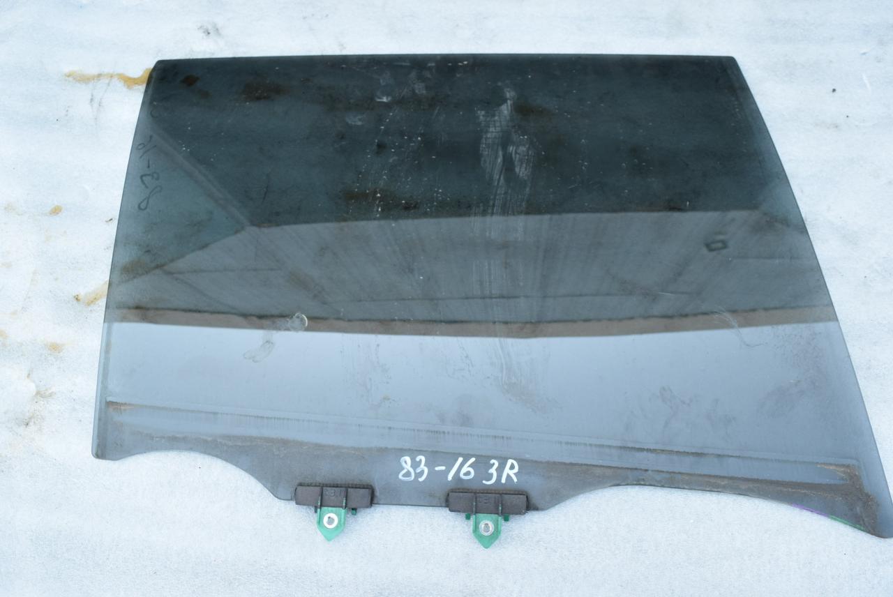 стекло двери задней правой Toyota RAV4 5 поколение (XA50) 2020, 2.5 л., гибрид, АКПП - фото №1