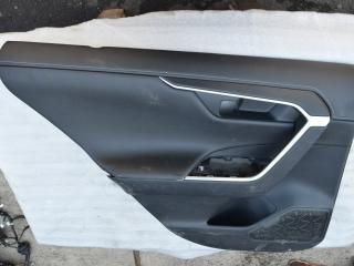 обшивка двери задняя левая Toyota RAV4 5 поколение (XA50) 2020, 2.5 л., гибрид, АКПП, 67614X1B18