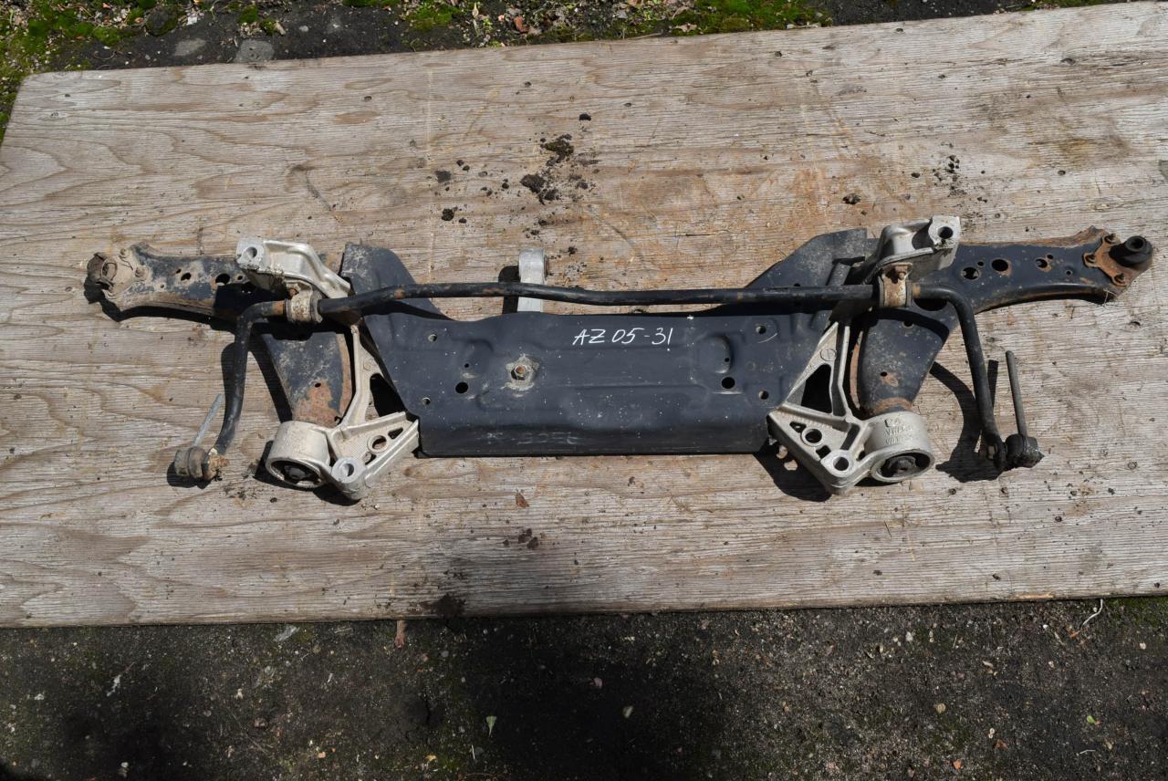 балка подвески передняя (подрамник) Volkswagen Polo 4 поколение 2003, 1.9 л., дизель, хетчбэк 5 дв., 6D0199294D, 6D0199293D - фото №1