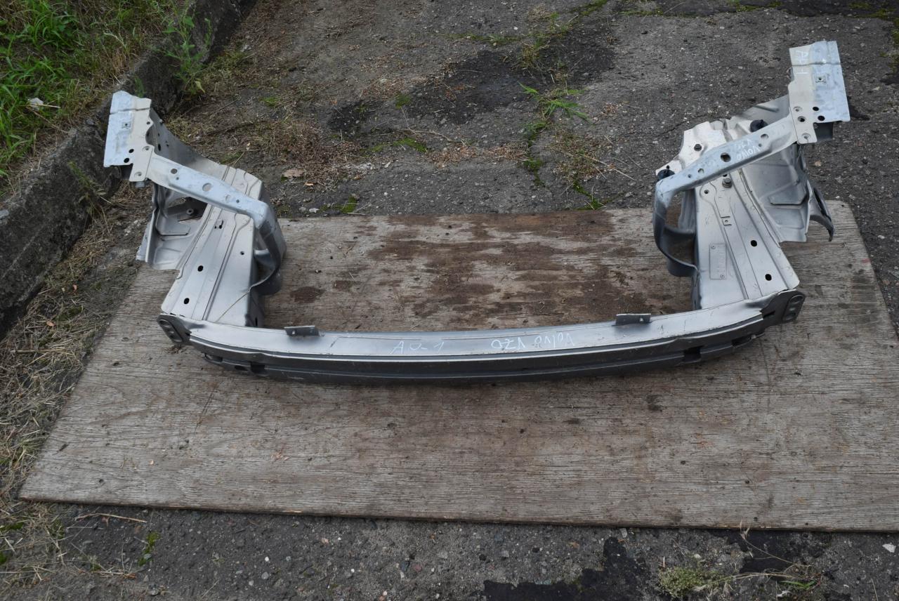 лонжерон правый Volvo V70 2 поколение 2002, 2.5 л., дизель, МКПП, универсал - фото №1