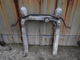 балка подвески передняя (подрамник) Saab 900 2 поколение 1994, 2.0 л., бензин