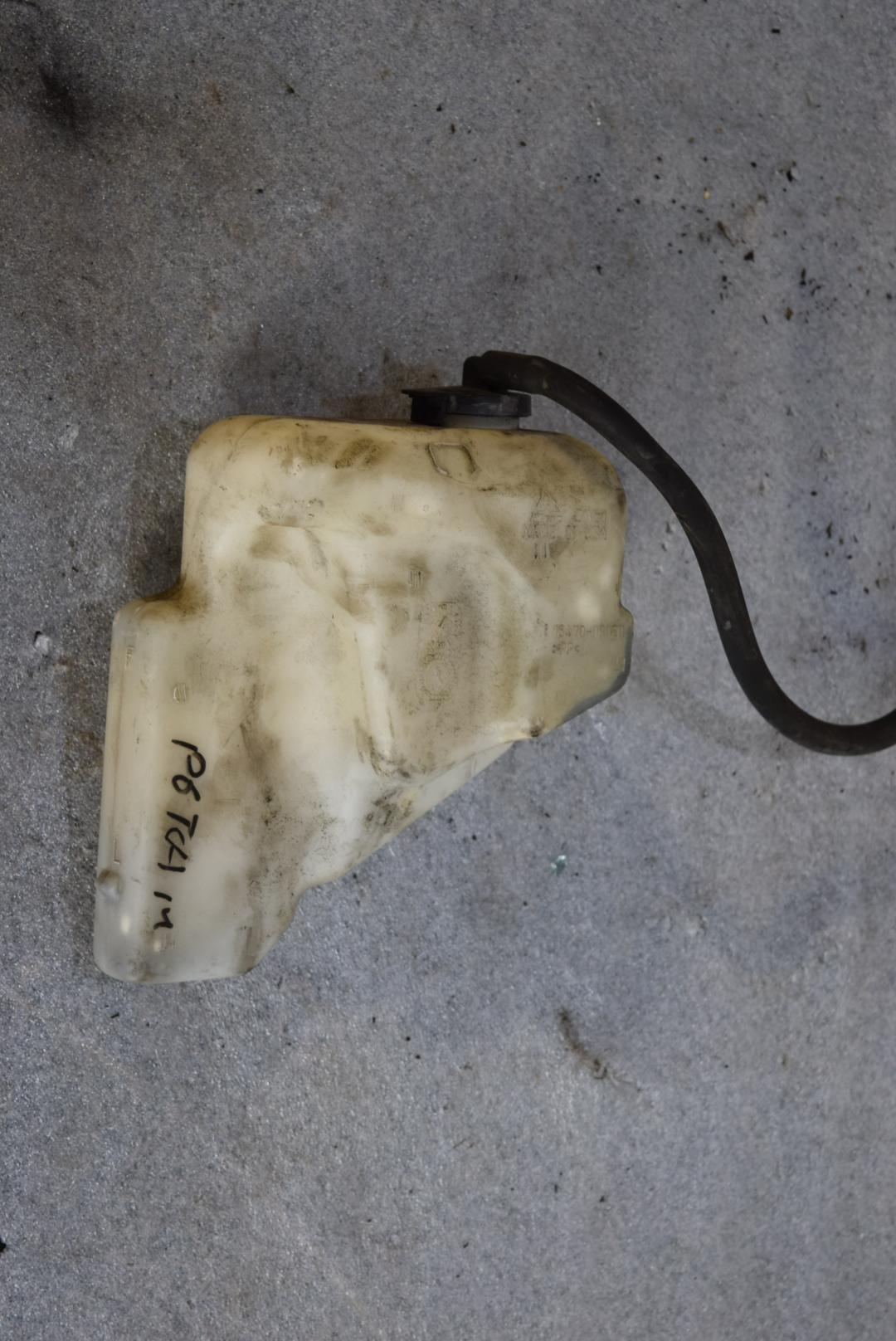 бачок расширительный Toyota Camry XV40 2007, 3.5 л., 2GR-FE, бензин, АКПП, серый, передний привод, 164700P020 - фото №1