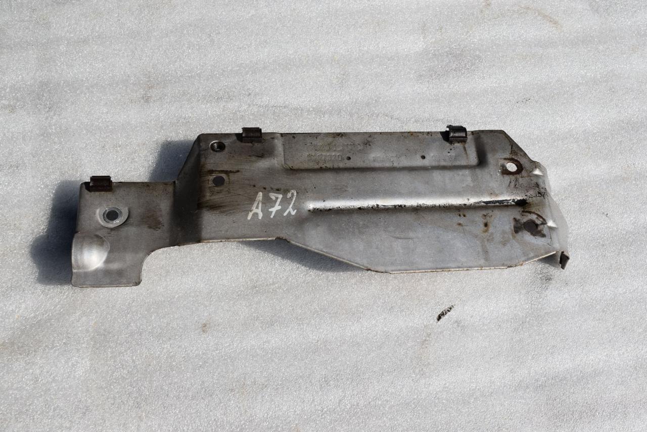 тепловой экран глушителя Volvo S80 1 поколение 2000, 2.0 л., B 5204 T, бензин, МКПП, седан, передний привод, 9497320 - фото №1