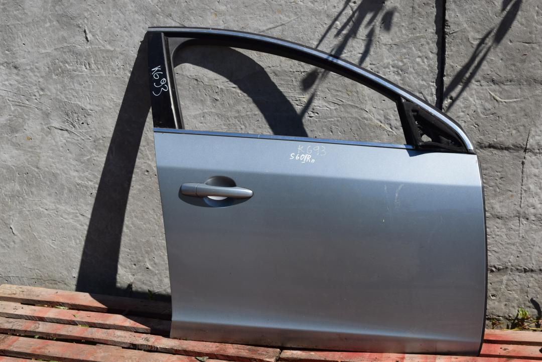 дверь передняя правая Volvo S60 2 поколение 2011, 2.0 л., дизель, АКПП, серый, седан, правый руль, 31424598 - фото №1