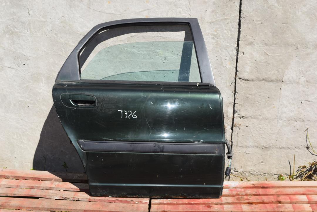 дверь задняя правая Volvo S80 1 поколение 2000, 2.5 л., дизель, МКПП, зеленый, седан - фото №1