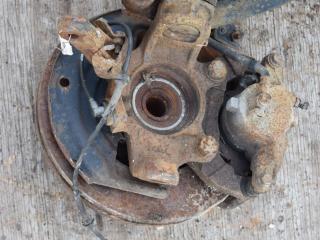 ступица передняя левая Nissan Primera P12 2002, 2.2 л., дизель, седан