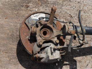 ступица передняя левая Nissan Almera N16 2001, 1.8 л., бензин