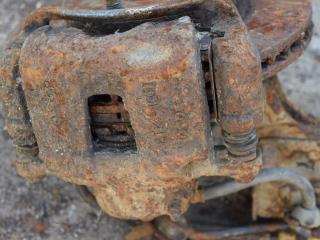 суппорт передний правый Daewoo Nubira J150/J190 [рестайлинг] 2001, 1.6 л., бензин, АКПП, универсал