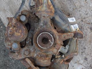 ступица передняя правая Toyota Avensis 1 поколение (T220) 1998, 1.6 л., бензин