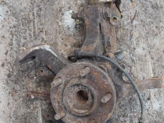 ступица передняя левая Chrysler Voyager 3 поколение 1998, 2.5 л., дизель