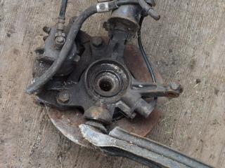 ступица передняя правая Nissan Micra 2 поколение (K11) 2000