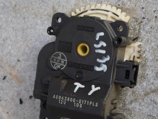 моторчик заслонки печки Toyota Yaris XP9 2007, 1.4 л., 1ND-TV, дизель, МКПП, хетчбэк 5 дв., AE0638000171PLS