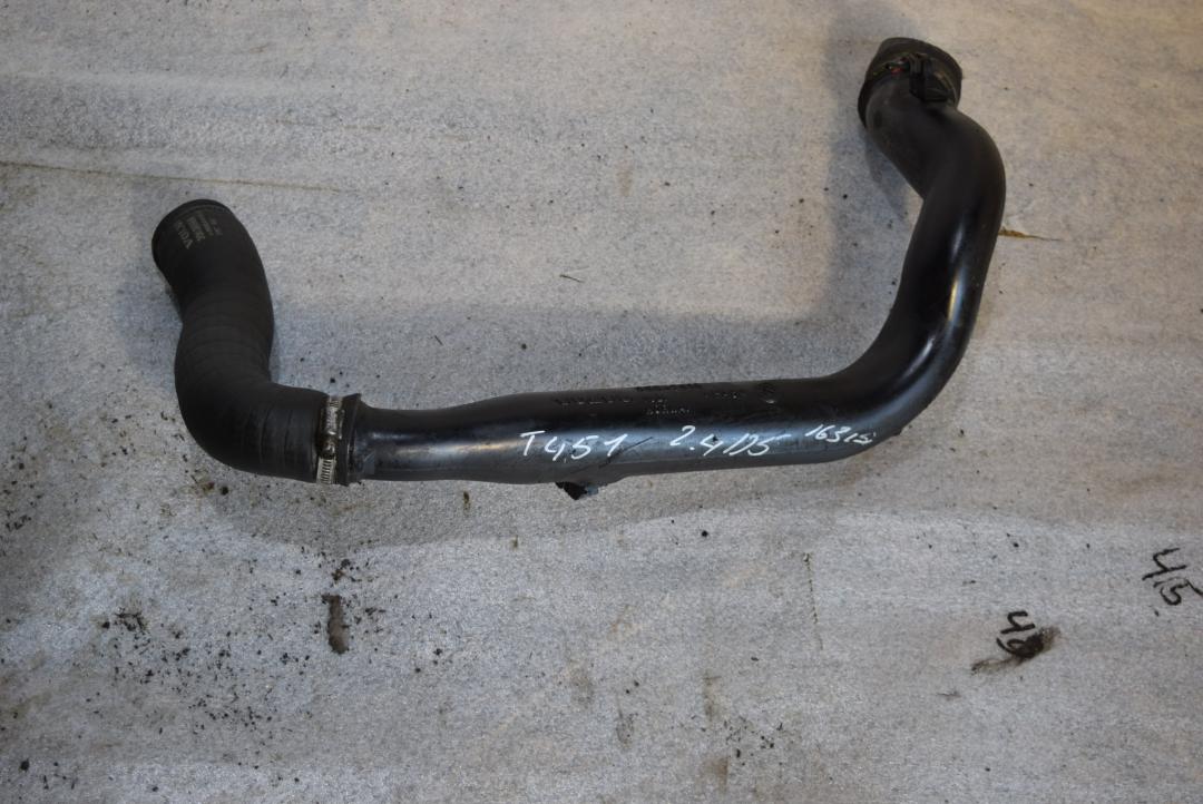 патрубок интеркулера Volvo S60 1 поколение 2004, 2.4 л., D5, D 5244 T, дизель, АКПП, передний привод, 30647918, 30636858 - фото №1