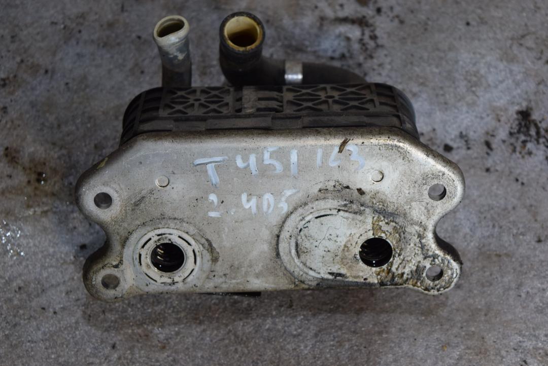 радиатор масляный Volvo S60 1 поколение 2004, 2.4 л., D5, D 5244 T, дизель, АКПП, передний привод, 8677973 - фото №1