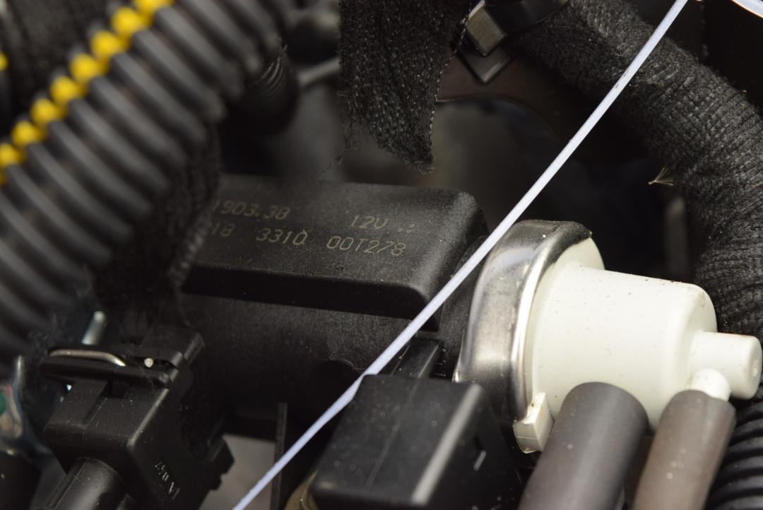 электромагнитный клапан Opel Astra G 2001, 1.7 л., Y 17 DTL, дизель, МКПП, 72190338, 8972183310 - фото №1