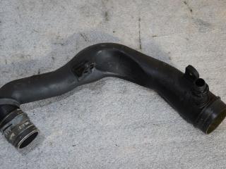 патрубок интеркулера Skoda Roomster 1 поколение [рестайлинг] 2015, 1.9 л., дизель, 6Q129654L