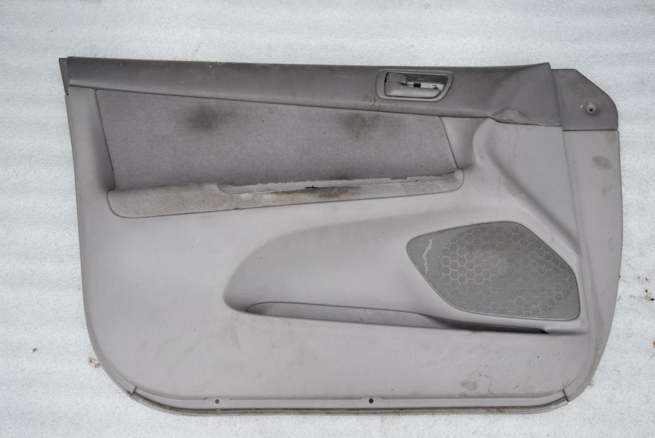 обшивка двери передняя левая Toyota Camry XV30 2003, 2.4 л., VVT-i, 2AZ-FE, бензин, АКПП, серый, седан, 67763AA060A - фото №1
