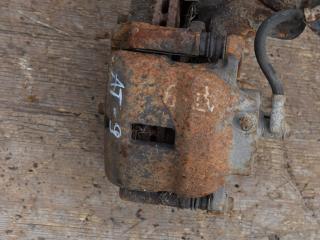 суппорт передний правый Nissan Primera P10 1994, 2.0 л., SR20DE, бензин, седан