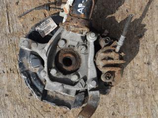 кулак поворотный левый Volvo V70 2 поколение 2002, 2.5 л., дизель, МКПП, универсал, 9461943