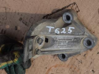 кронштейн двигателя Volvo V70 1 поколение 2000, 2.4 л., i, B 5244 S2, бензин, МКПП, седан, 9186828