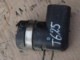 планка под капот Volvo V70 1 поколение 2000, 2.4 л., i, B 5244 S2, бензин, МКПП, седан, 9162009