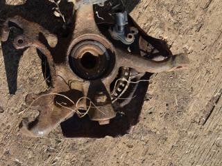 ступица передняя правая Volkswagen Polo 3 поколение 2000