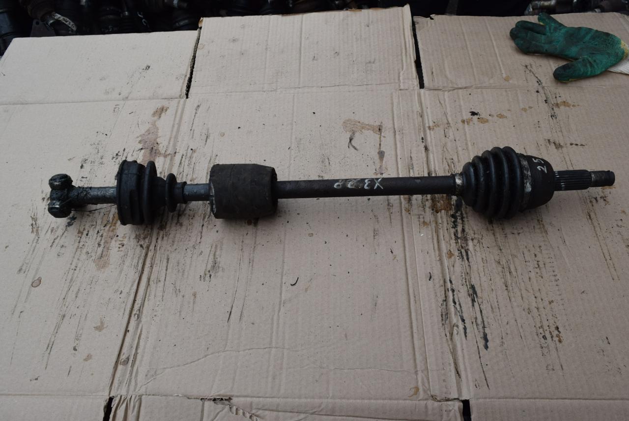 полуось передняя правая (приводной вал, ШРУС) Ford Ka 1 поколение 1998, 1.3 л., бензин - фото №1