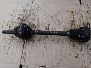 полуось передняя левая (приводной вал, ШРУС) Volkswagen Polo 3 поколение 1998, 1.4 л., бензин