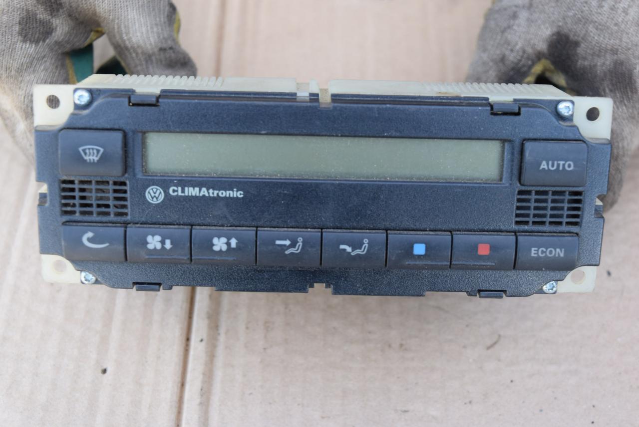 блок управления печки / климат-контроля Volkswagen Passat B5 1998, 1.9 л., дизель, АКПП, седан, 3B1907044A, 5HB00761702 - фото №1