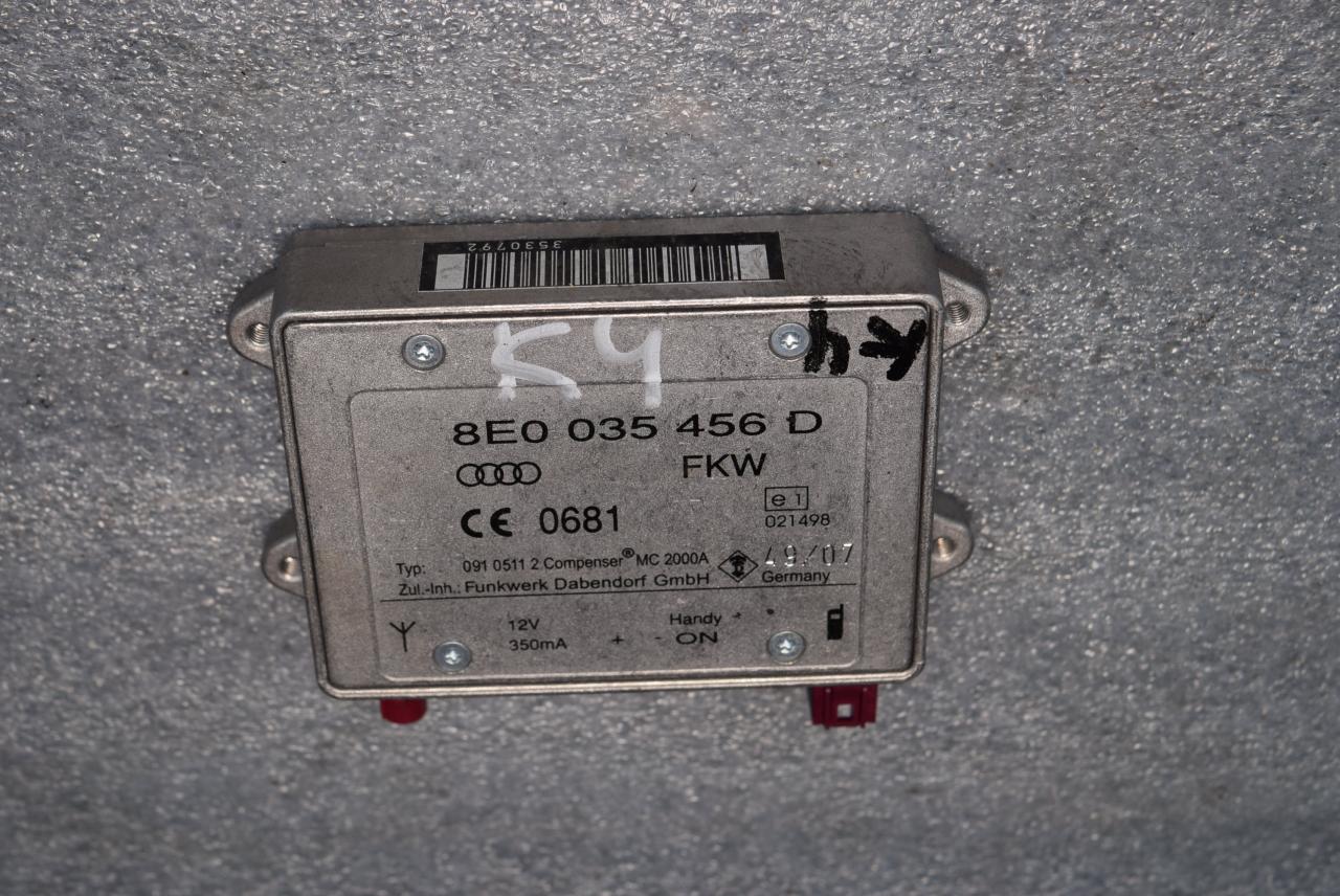 усилитель антенны Audi Q7 4L 2008, 3.0 л., TDi, CASA, дизель, АКПП, полный подключаемый привод, 8E0035456D - фото №1
