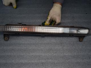 поворотник левый Audi Q7 4L 2008, 3.0 л., TDi, CASA, дизель, АКПП, полный подключаемый привод, 4L0953041