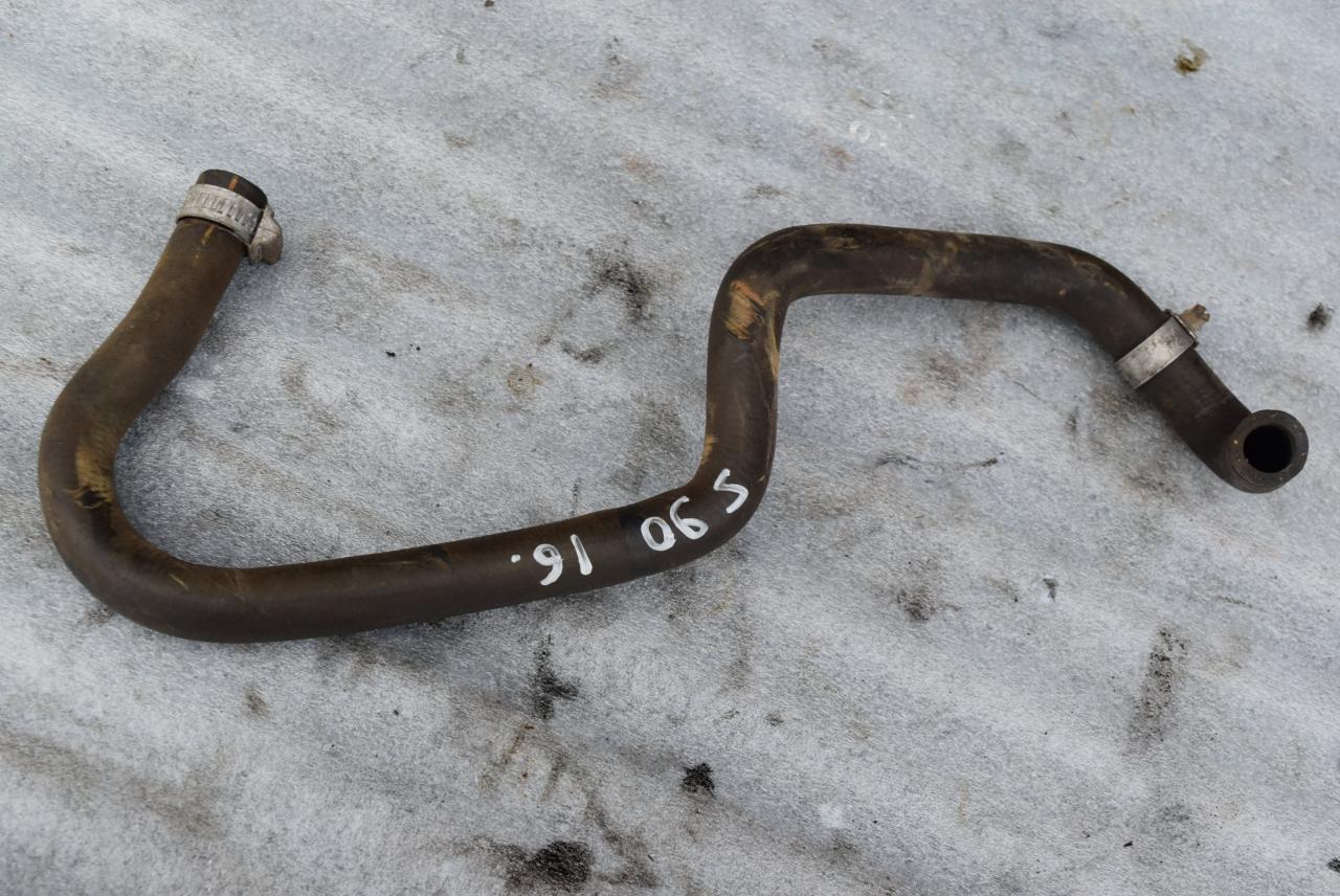 патрубок (трубопровод, шланг) Volvo S90 1 поколение 1997, 3.0 л., i, бензин, АКПП, седан, задний привод - фото №1