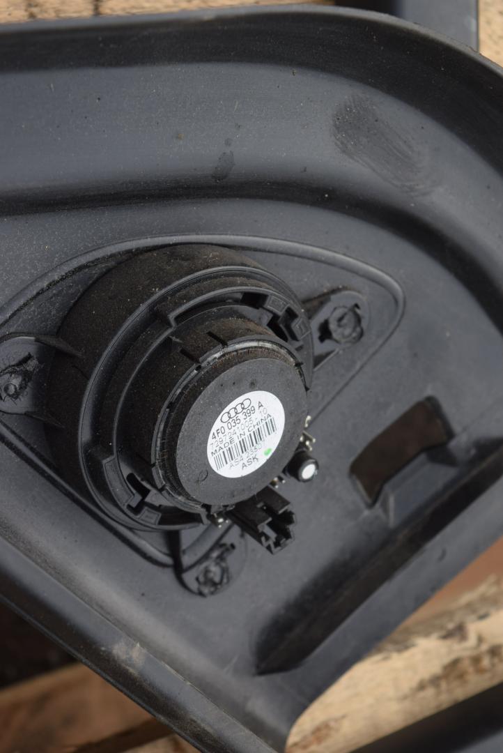 динамик двери Audi Q7 4L 2008, 3.0 л., TDi, CASA, дизель, АКПП, полный подключаемый привод, 4F0035399A - фото №1