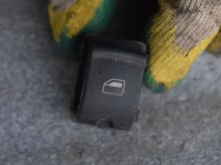 кнопка стеклоподъемника двери Audi Q7 4L 2008, 3.0 л., TDi, CASA, дизель, АКПП, полный подключаемый привод, 4F0959855
