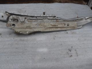 крепление ( кронштейн ) крыла Audi Q7 4L 2008, 3.0 л., TDi, CASA, дизель, АКПП, полный подключаемый привод, 7L0805157B