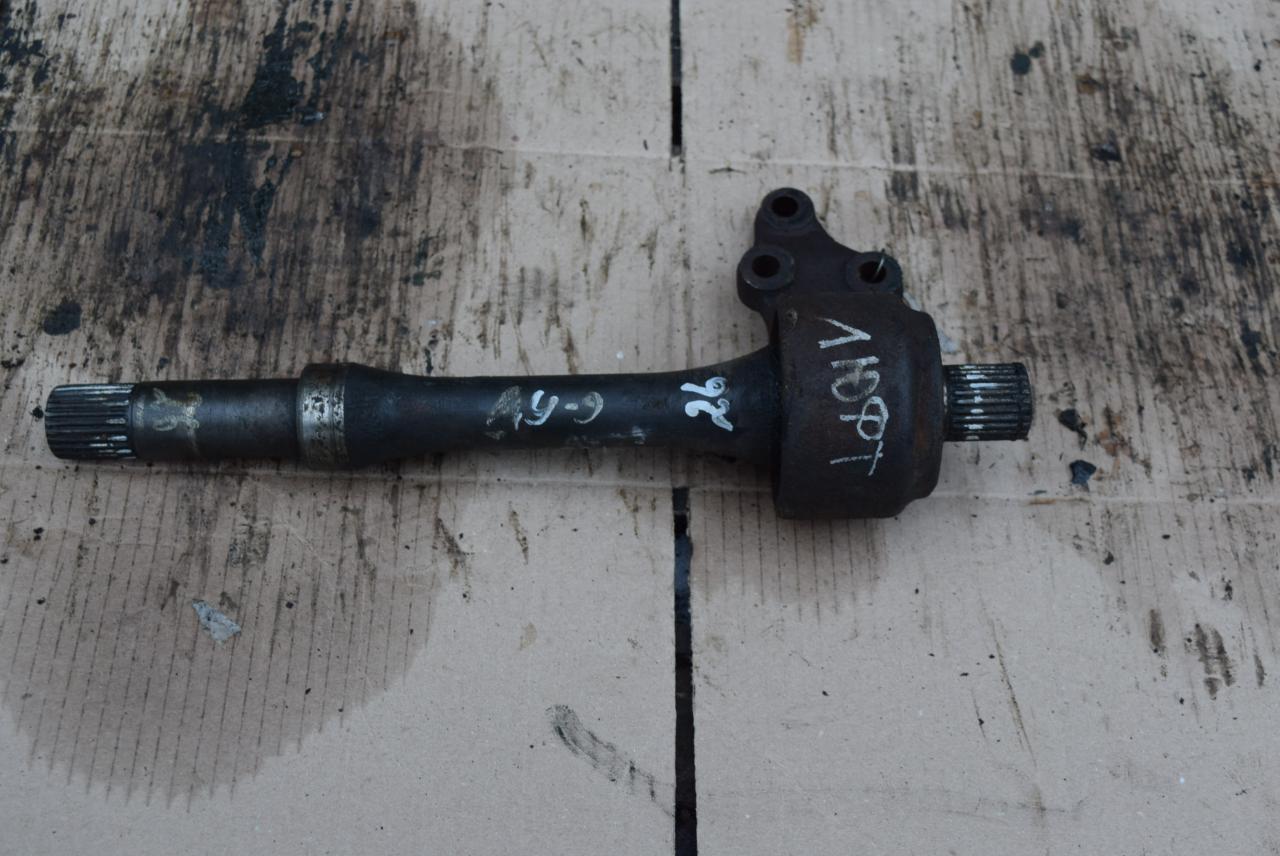 полуось передняя правая (приводной вал, ШРУС) Volvo V40 1 поколение 1996, 1.9 л., дизель, МКПП, универсал - фото №1